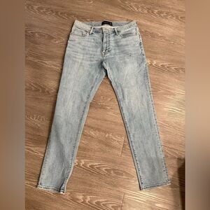 33/32 Men’s Abercrombie Jeans-Skinny Stretch